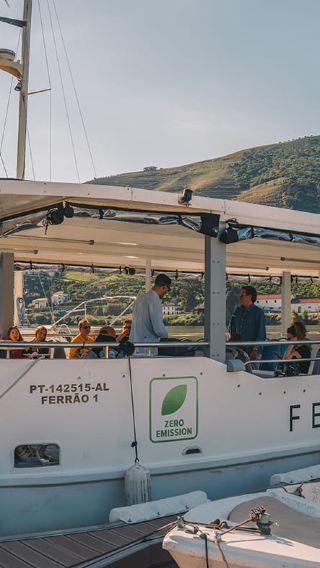 Douro Sunset Experience - Panoramic Tour in the Douro Valley with Music and Open Wine Bar
