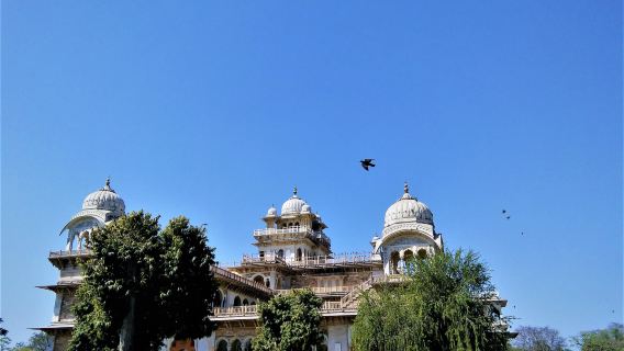 7- Days Udaipur, Chittorgarh, Pushkar & Jaipur City Tour