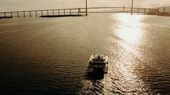 Pelayaran Mewah Kapal Layar Cebu dengan Viaje