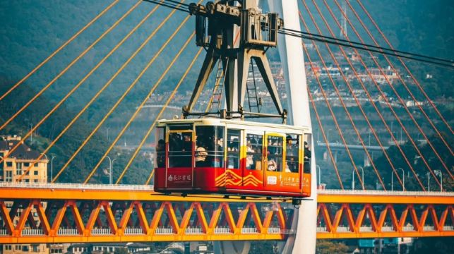 ○重慶熱門景點全包私家團1日遊-洪崖洞民俗風貌區-李子壩-長江索道-探索8D神奇城市的魅力
