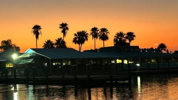Daytona Beach: Crucero al amanecer por el océano Atlántico