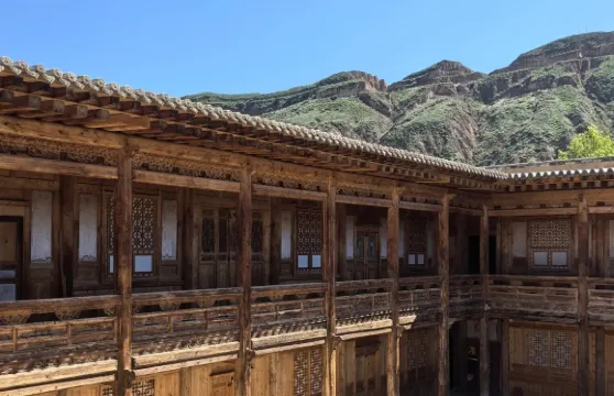 拉茂智合寺+黃河第一灣+囊拉千戶府+德吉村|真純玩|無套路