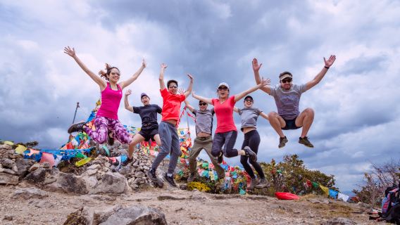 full-day activity|Lijiang-Shuhe round-trip transfer|Hiking in Wenbishan|Making traditional Naxi mooncakes|Savor an authentic Naxi dinner - Eatwith shared dining experience