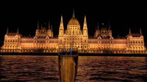 Hungary Budapest Danube River cruise (day/night/candlelight dinner options available)