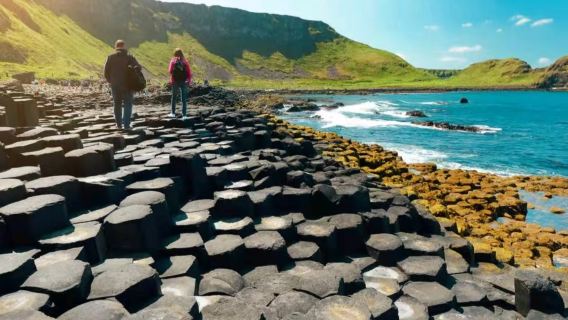 從鐵達尼號到巨人之路：貝爾法斯特中文包車一日遊