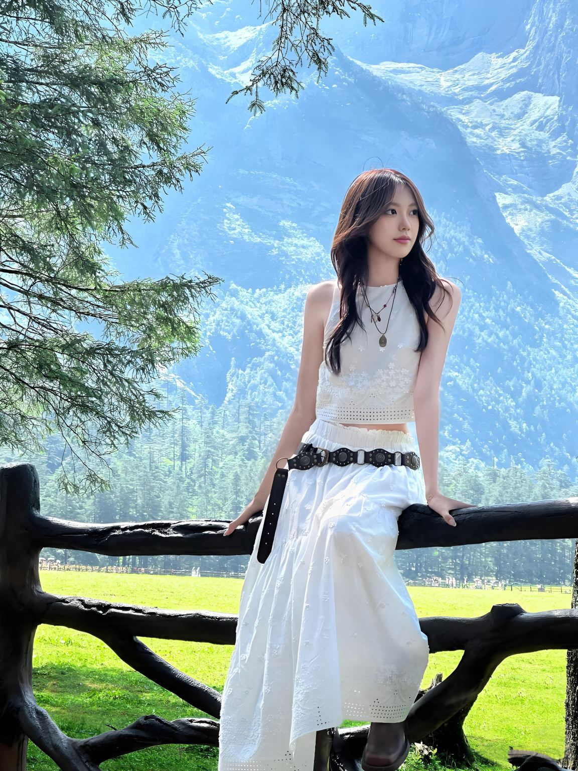 Lijiang Yulong-Schneeberg Tagesausflug [Wiesenplateau + Blue Moon Valley + Impression Lijiang, optional Sonnenaufgang über dem goldenen Berg]