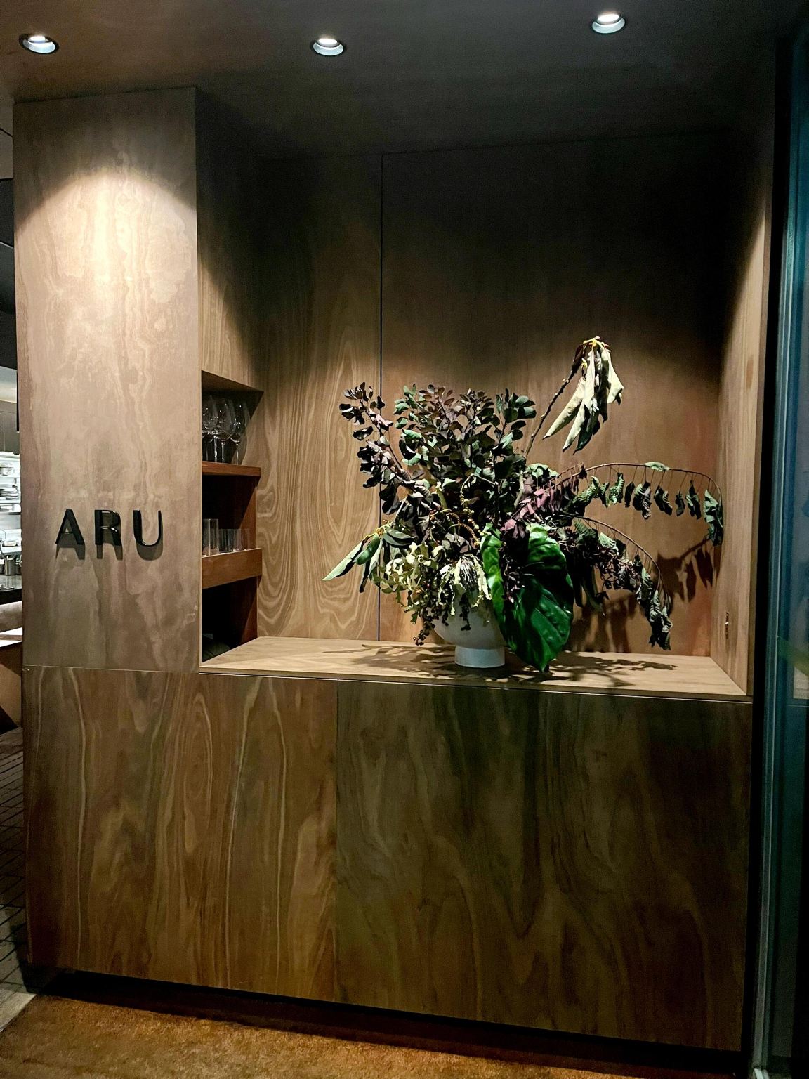 Réservation de table au restaurant populaire de Melbourne en Australie à l'Aéroport Aracatuba