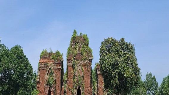 Lawatan Peribadi Perang Vietnam: Meneroka Terowong Ky Anh & Menara Cham Purba