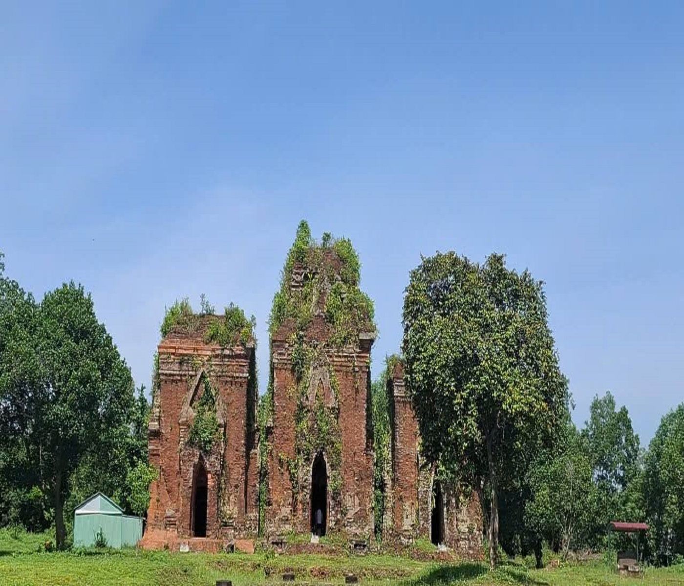 베트남 전쟁 프라이빗 투어: 끼안 터널(Ky Anh Tunnel) & 고대 참탑 탐방