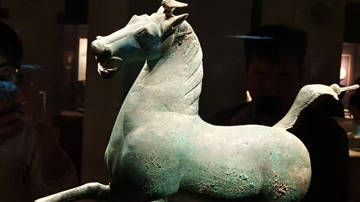 Gansu Provincial Museum + Statue of Mother Yellow River + Zhongshan Bridge + Waterwheel Expo Park + White Pagoda Mountain Park