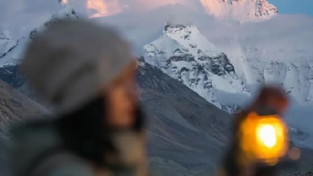 馬牙雪山+烏鞘嶺觀景台+水居丹霞一日遊【含泡麵贈手套脖套】
