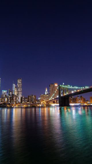 New York City Night Skyline Tour with Dumbo and Gantry Plaza