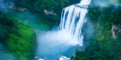 貴州黃果樹瀑布一日遊【豪華跟團+高端獨立包團+專車上門接】