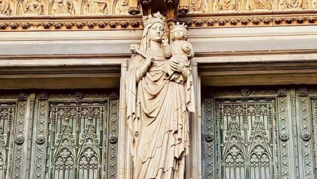 德國法蘭克福來回科隆一日遊【10H包車+中文免費定制】