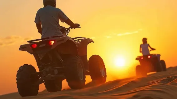 Aventura de Super Safari en Hurgada con vistas al atardecer, cena de barbacoa y espectáculo en vivo
