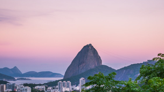 Half-day sunset tour in Rio de Janeiro (city panorama from Christ the Redeemer + sunset at Sugarloaf Mountain)