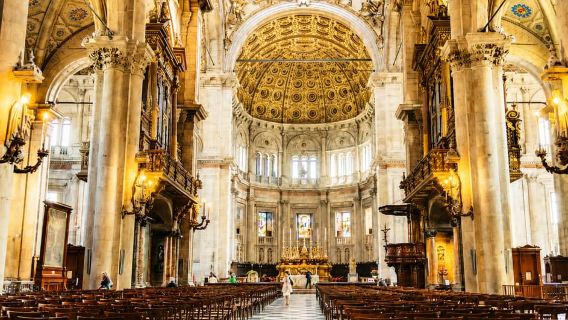 From Milan: Lake Como, Bellagio & Lugano with Scenic Cruise