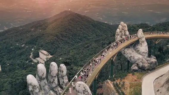 巴拿山 – 佛手橋一日導覽行程:可選峴港或會安出發小團行程