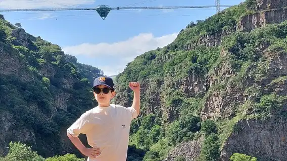 Diamond bridge and Dashbashi canyon day excursion from Tbilisi