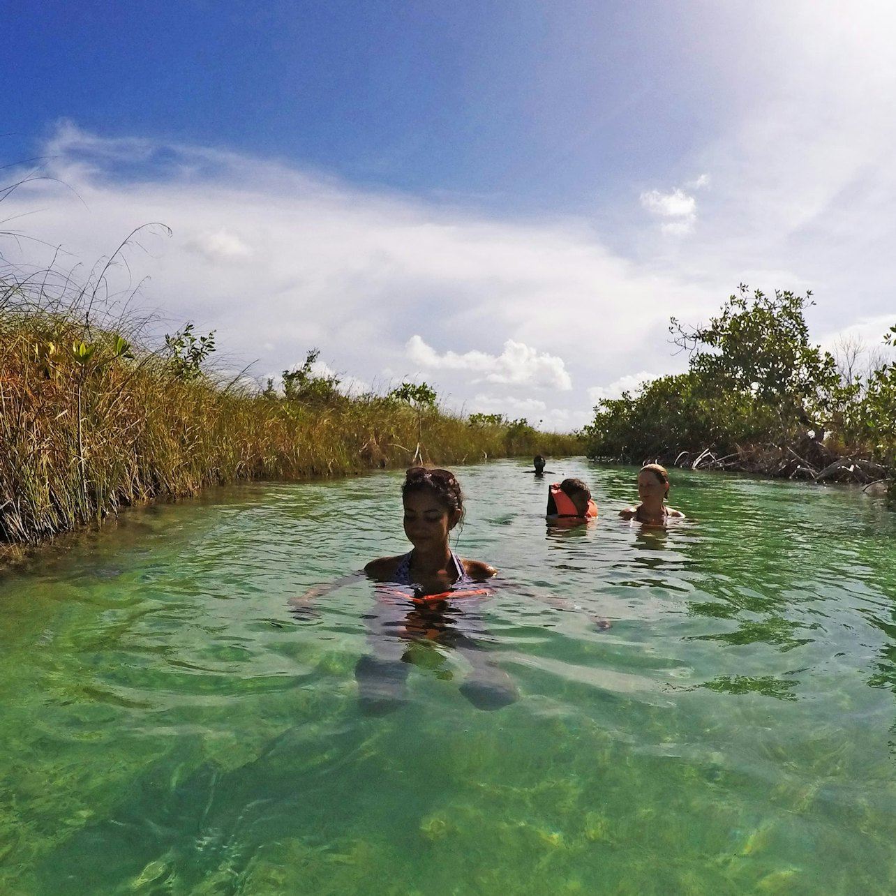 Riserva di Sian Ka'an e Rovine di Tulum: Tour Guidato, Ingresso, Trasferimento + Pranzo