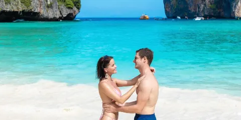 皮皮島+瑪雅灣+竹子島,搭乘雙體快艇浮潛一日遊