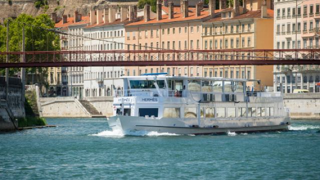 Dinner Cruise on the Saône by Les Bateaux Lyonnais Hermès II