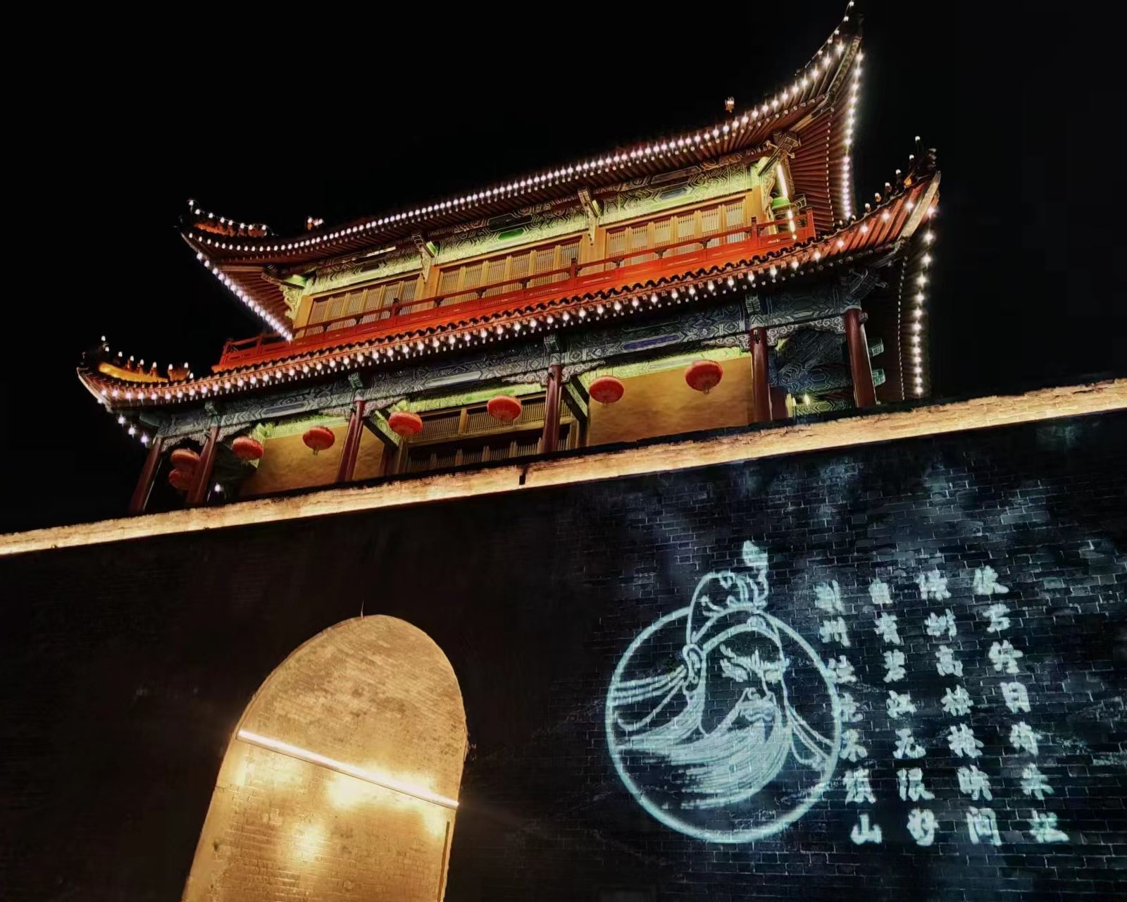 荊州古城+荊州博物館/楚王車馬陣景區一日遊