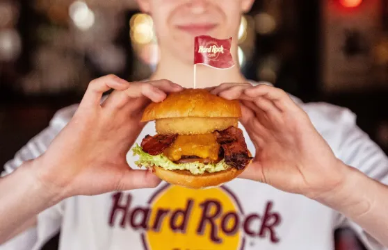 柏林硬石餐廳美食體驗 - Hard Rock Cafe Berlin Dining Experience