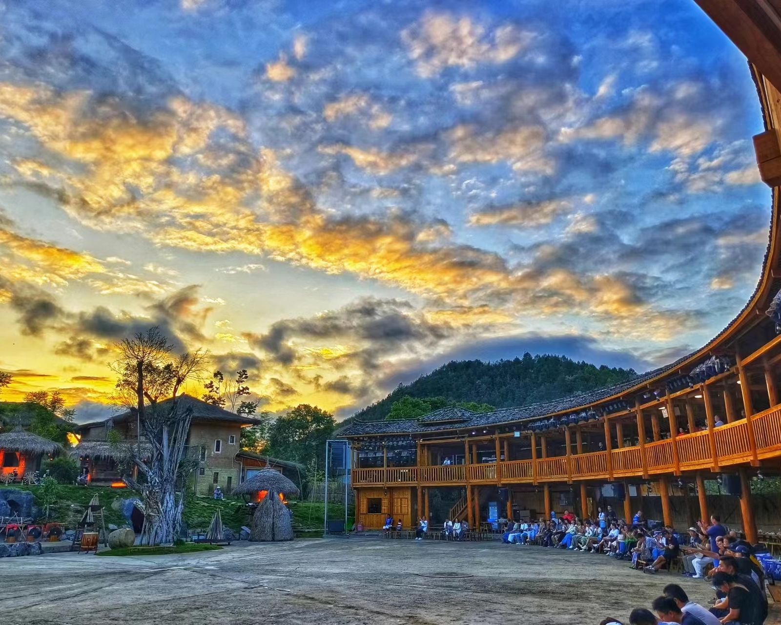 貴州荔波小七孔山水詩畫+瑤山古寨千年瑤韻|夏日避暑/休閒度假