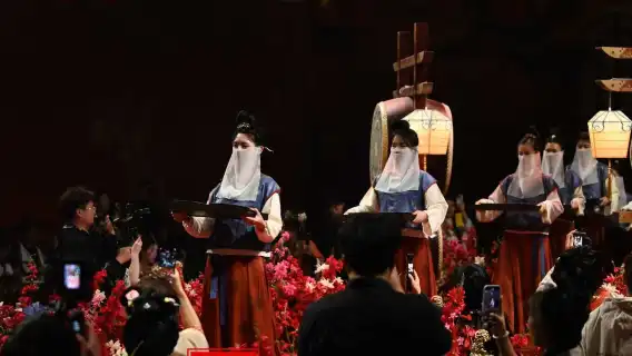 Immersive Ancient Chinese Imperial Banquet - Qionglin Royal Feast Theme