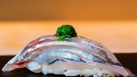 Sushi Omakase di Tokyo|Sushi Koshikawa|Akasaka Hideaway untuk Sushi Edomae Murni yang Halus
