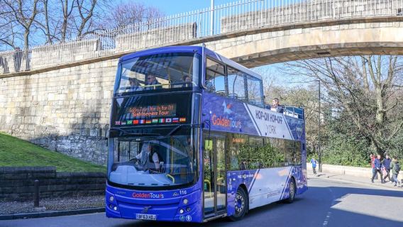 York: Hop-on Hop-off Sightseeing Bus Tour