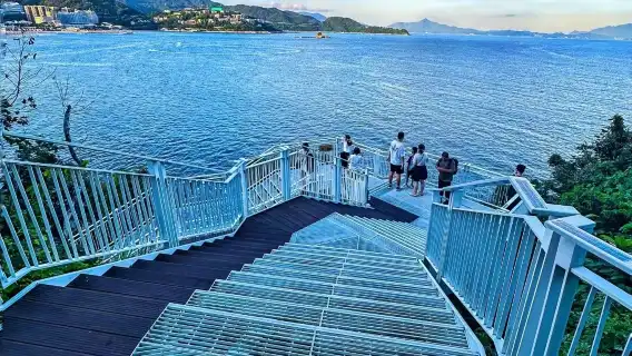 Guangzhou, China—Shenzhen (Dameisha + Xiaomeisha + Chung Ying Street) private charter 1-day tour / customizable itinerary