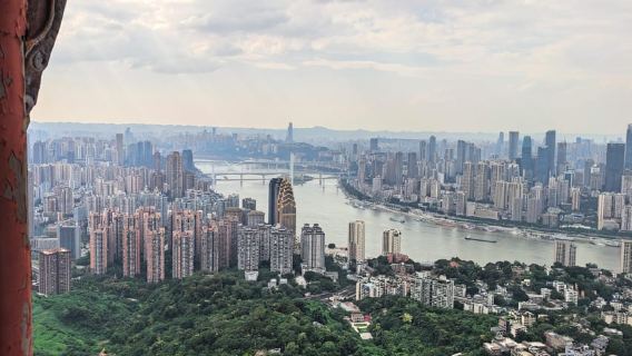 Chongqing: Quartieri storici, Tempio e Tour della montagna