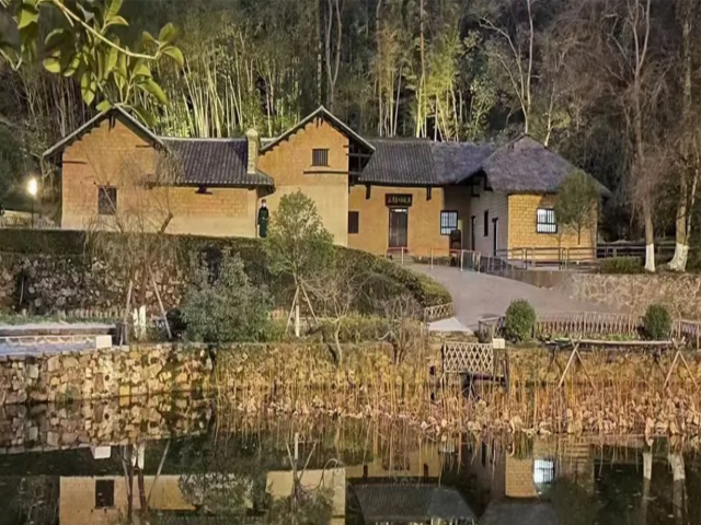 上門接·可選15人團【Trip.com金牌導遊團】毛澤東故居+劉少奇故里