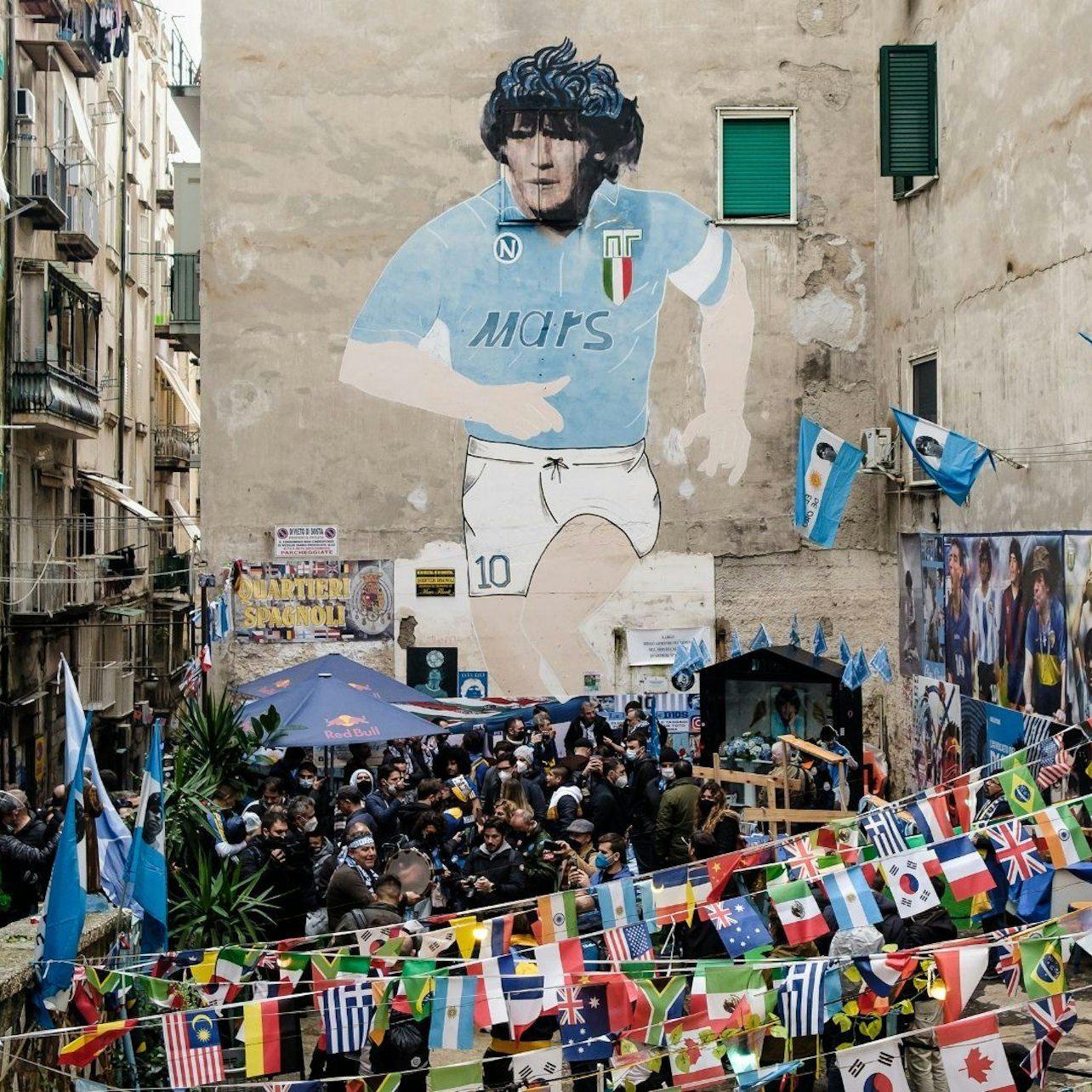 Das monumentale Neapel Maradonas: Stadtrundgang