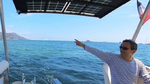 Beaulieu-sur-Mer : croisière romantique en bateau solaire électrique