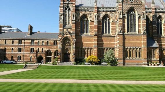 London + Oxford + Cotswolds AONB day tour / Customizable itinerary - Tailored tours available