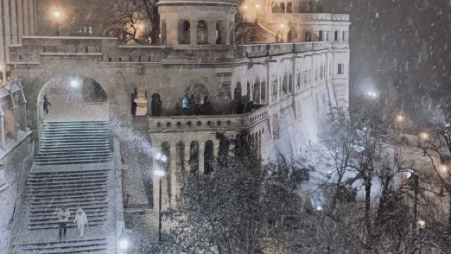 匈牙利布達佩斯-塞切尼鏈橋-漁人堡-布達城堡-包車-精選