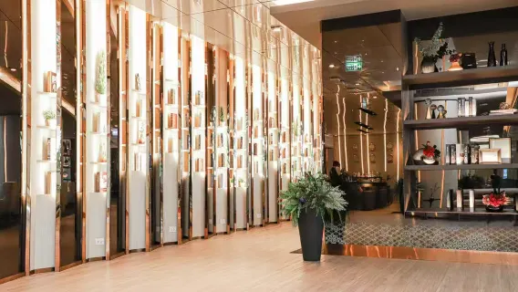 Featured tour starting at 2351 THB: Bangkok Suvarnabhumi Airport VIP lounge experience [2-hour stay with food & beverages]
