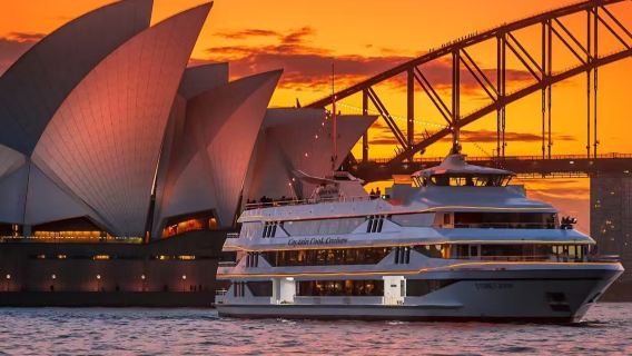 Sydney Taronga Hayvanat Bahçesi + Feribot Gidiş-Dönüş Bileti (Sydney Limanı manzarası + Feribot gidiş-dönüş + Hayvanlarla karşılaşma + Taronga turu)