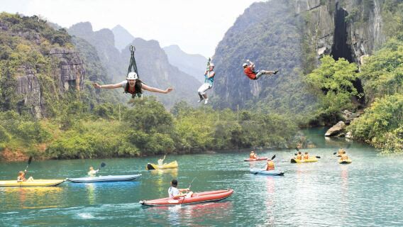 Da Đồng Hới: Tour Giornaliero alla Grotta del Paradiso e alla Dark Cave