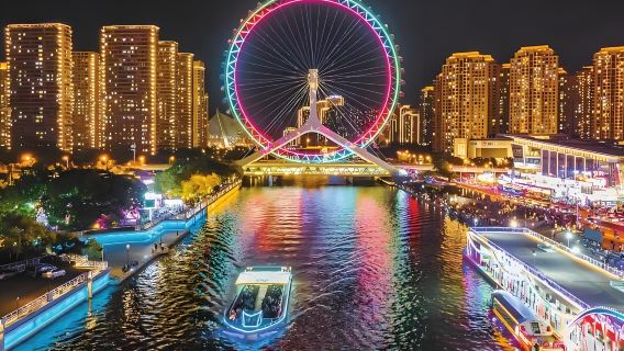 Excursión nocturna de un día por el crucero del río Haihe en Tianjin + distrito italiano + Reloj del Siglo ∣ Tour privado