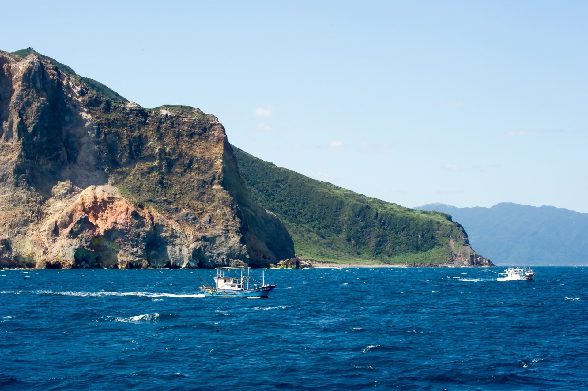 Yilan Guishan Island half-day tour | island landing, island cruise, whale watching
