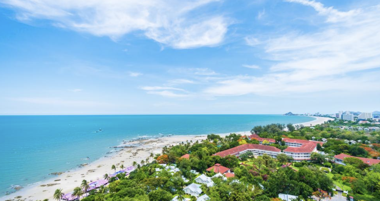 Excursión de un día a Hua Hin desde Bangkok | Playa de Hua Hin | Cueva Khao Luang | Palacio Khao Wang