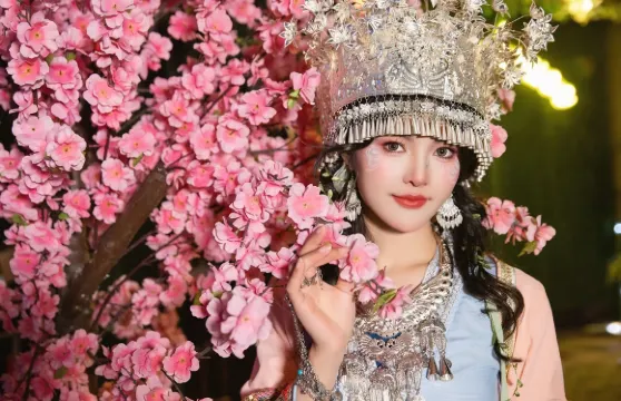 遵義Trip Moments【婚禮跟拍 街拍 抓拍 航拍 攝影錄影/多語言翻譯/底片全送/動作指導】