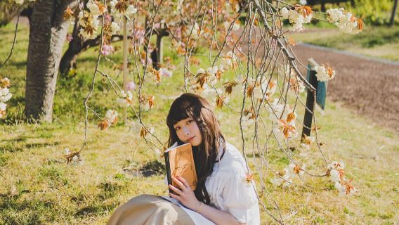 スウェーデン、ストックホルムでの旅行写真【ドライバー、ディレクター、旅行写真家 + 結婚式の写真、航空写真、マイクロフィルム + メイクアップと衣料品&アクセサリー+ 旅程のカスタマイズ】