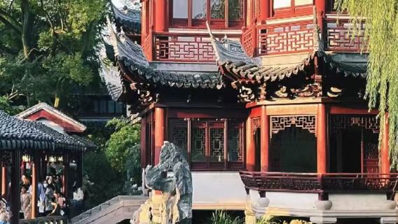 Shanghai Highlight Day Tour+Bund+Yu Garden+City God Temple+Nanjing Road+Jade Buddha Temple