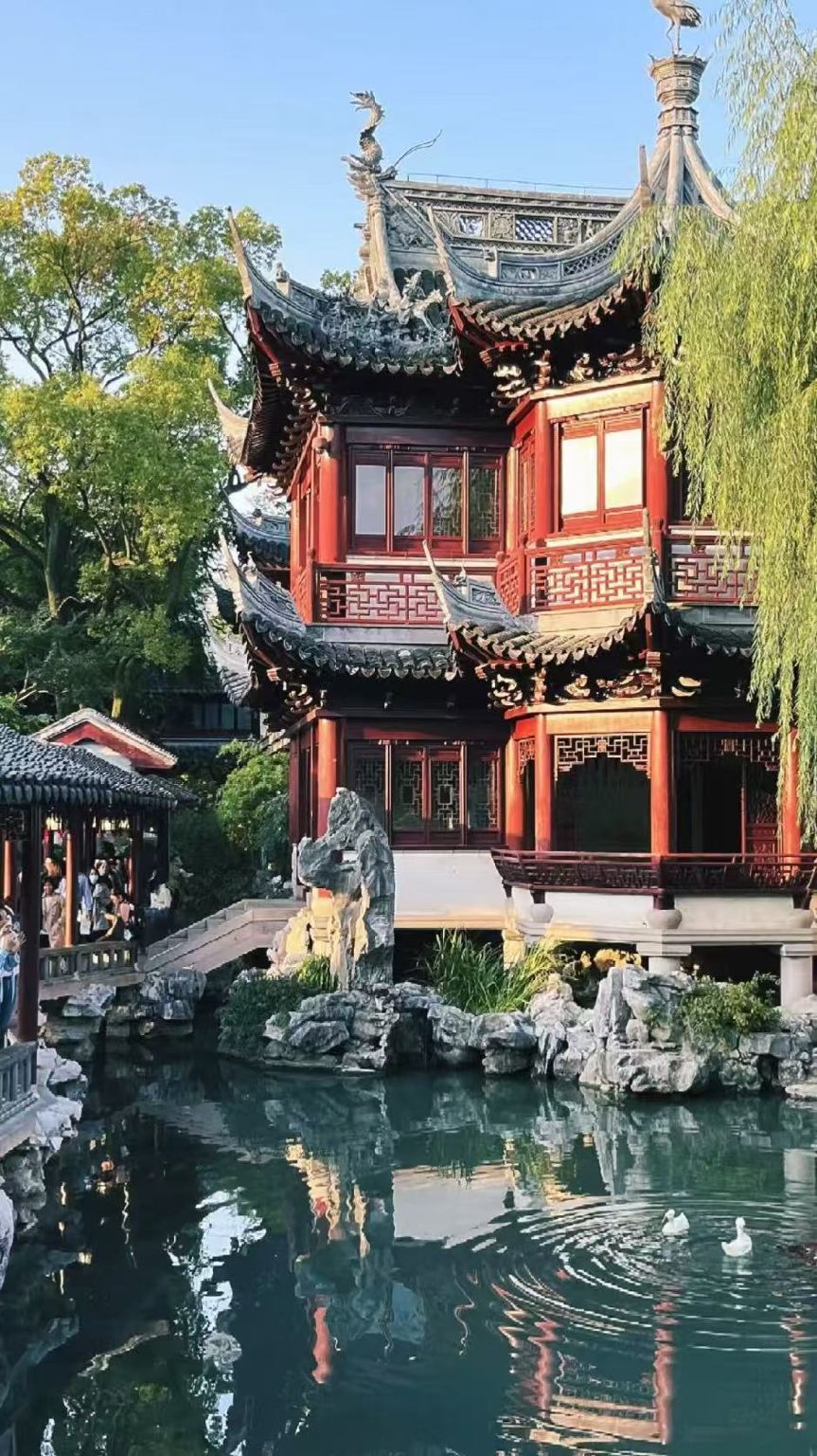 Tour giornaliero dei punti salienti di Shanghai + Bund + Giardino Yu + Tempio del Dio della Città + Via Nanchino + Tempio del Buddha di Giada