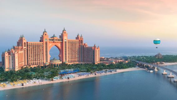 Dubai Attraction: The Dubai Balloon at Atlantis